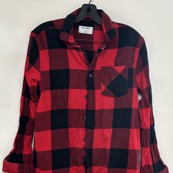Old Navy Flannel Men’s S Red Black Plaid Button Up Long Sleeve Preppy Shirt