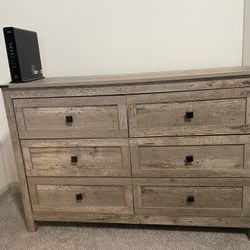 Farmhouse Dresser