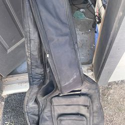 Guitar backpack case
