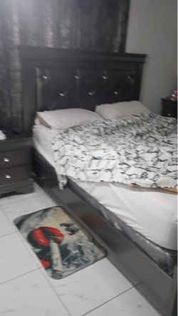 Bedroom set dinning table and lamp