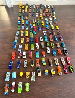 Toys- HotWheels cars