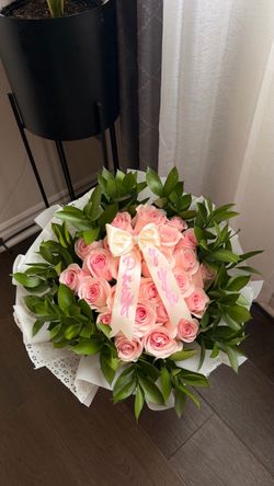 Pink rose bouquet
