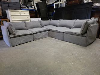Gray Fabric 5 Piece Modular Sectional Couch