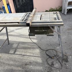 Makita Table Saw