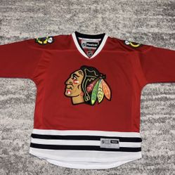 Reebok Black Hawks Jersey Size Large 