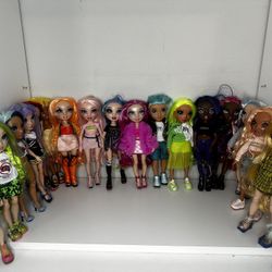 HUGE RAINBOW HIGH DOLL LOT