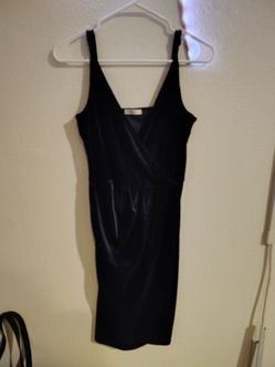 Zaberry Wrap V-Neck Velvet Bodycon Mini Dress