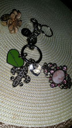 Set key chain, hair pin, ring