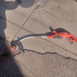 Black And Decker Ele Weedwipe Corded