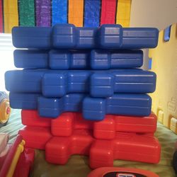 18 Little Tikes Waffle House