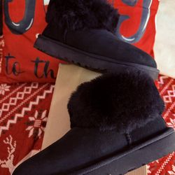 🎄❤️ UGG Classic Mini Fluff boots❤️🎄