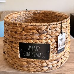 Rae Dunn Christmas Tree Collar. Will Not Respond To, “Is This Available”