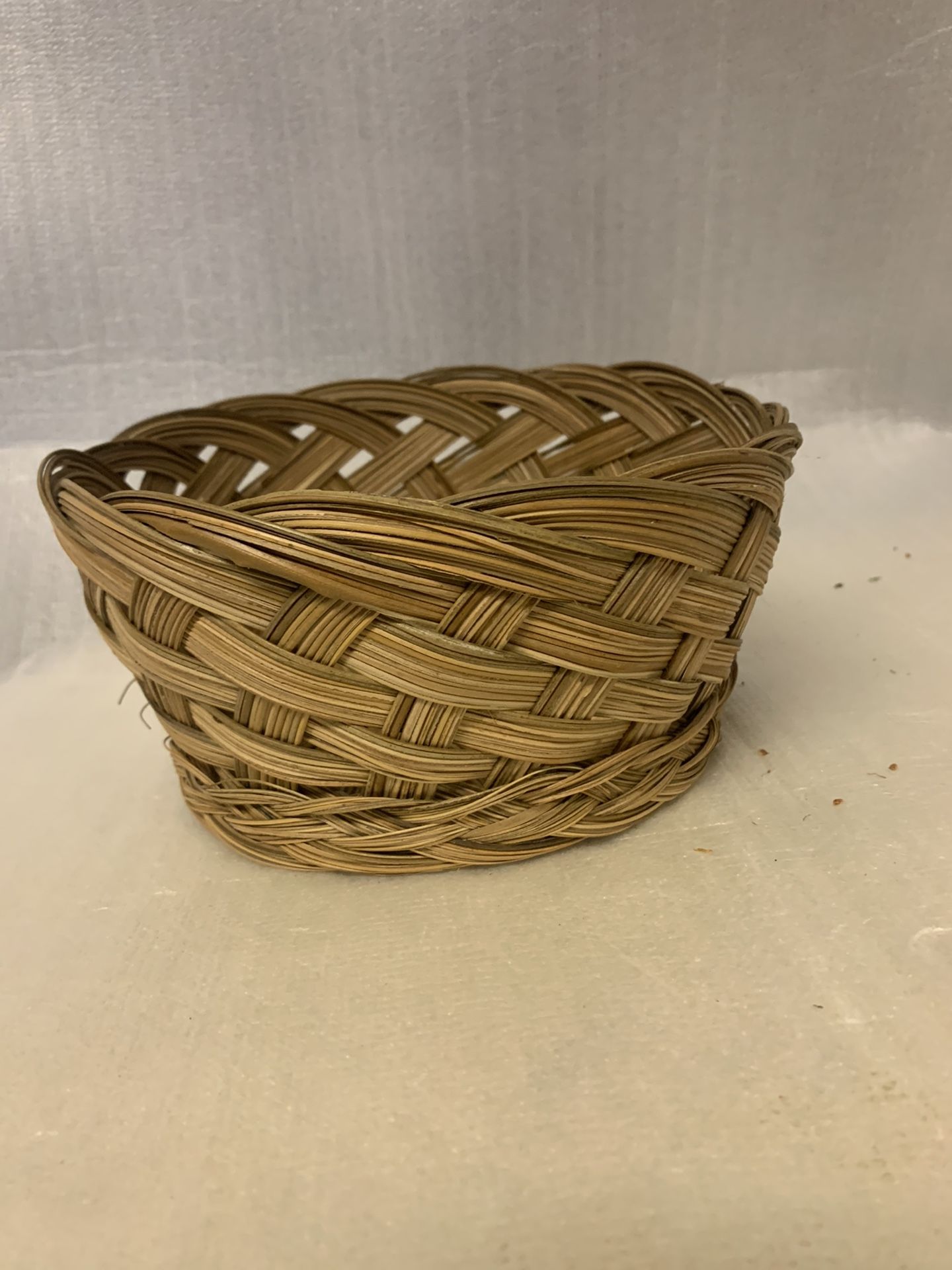 Vintage Round Woven Wicker Basket 8” Diameter Made in the Philippines