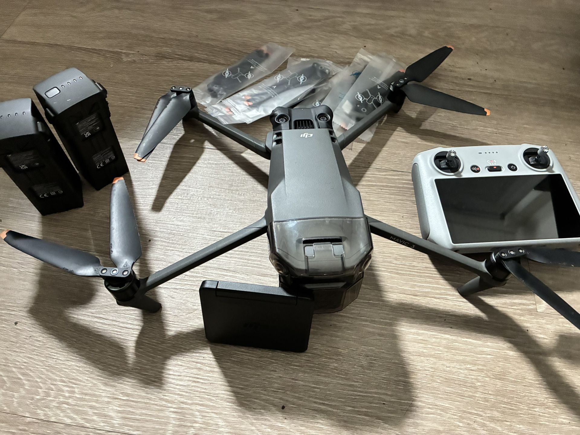 Mavic 3 Fly More Combo With Filters