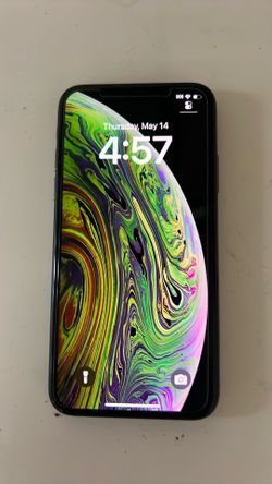 iPhone Xs 64 Gigs