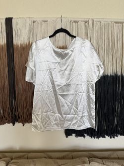 White satin-like blouse with a keyhole back and a touch of glam; perfect condition, just wrinkly in the pictures