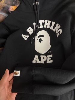 Bape hoddie real I got receipt that I got it from goat