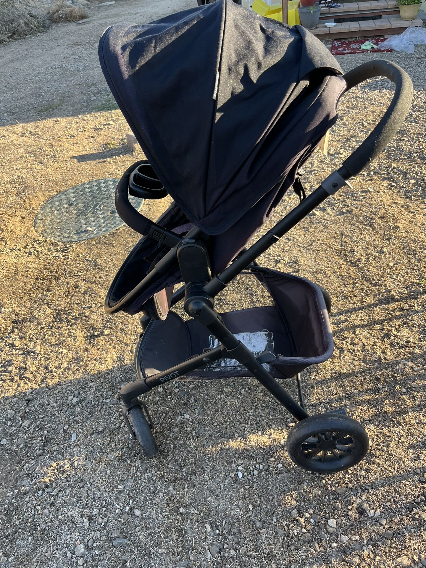 Stroller For Baby. Excellent Conditions. 