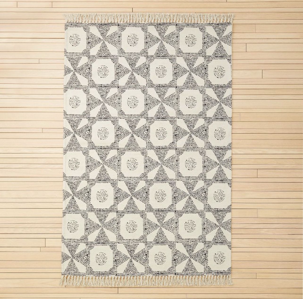 Opalhouse 5x7 Tapestry Tile Rug -Cream