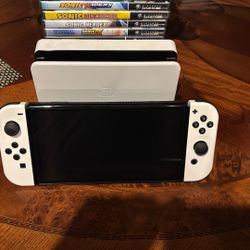 Nintendo Switch OLED White W/256 GB Memory Card