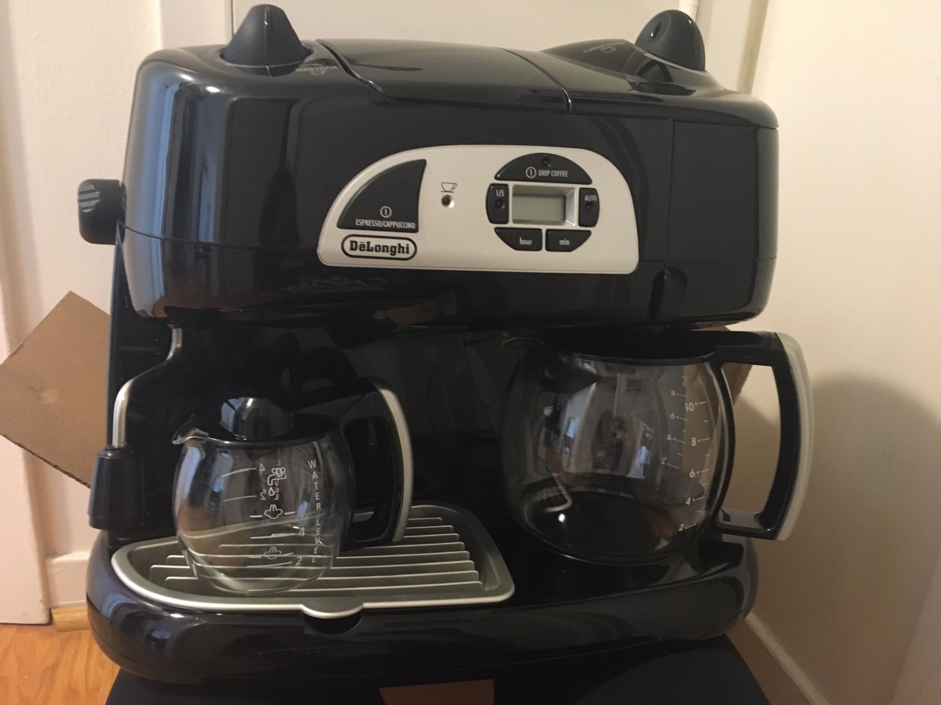 Coffee Maker: DeLonghi BCO130T Combination Coffee/ Espresso Machine