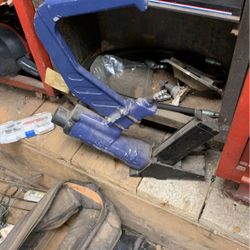 Numeric Hardwood Floor Nailer