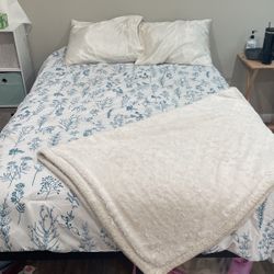 full bed + bed frame