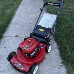 Toro Personal Pace Self Propelled Lawn Mower with Bag - Orginal Owner 