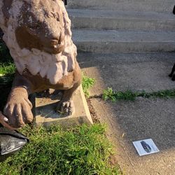 Garden Decorations Lion And Gorilla Statues 