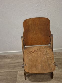 Fold up chair