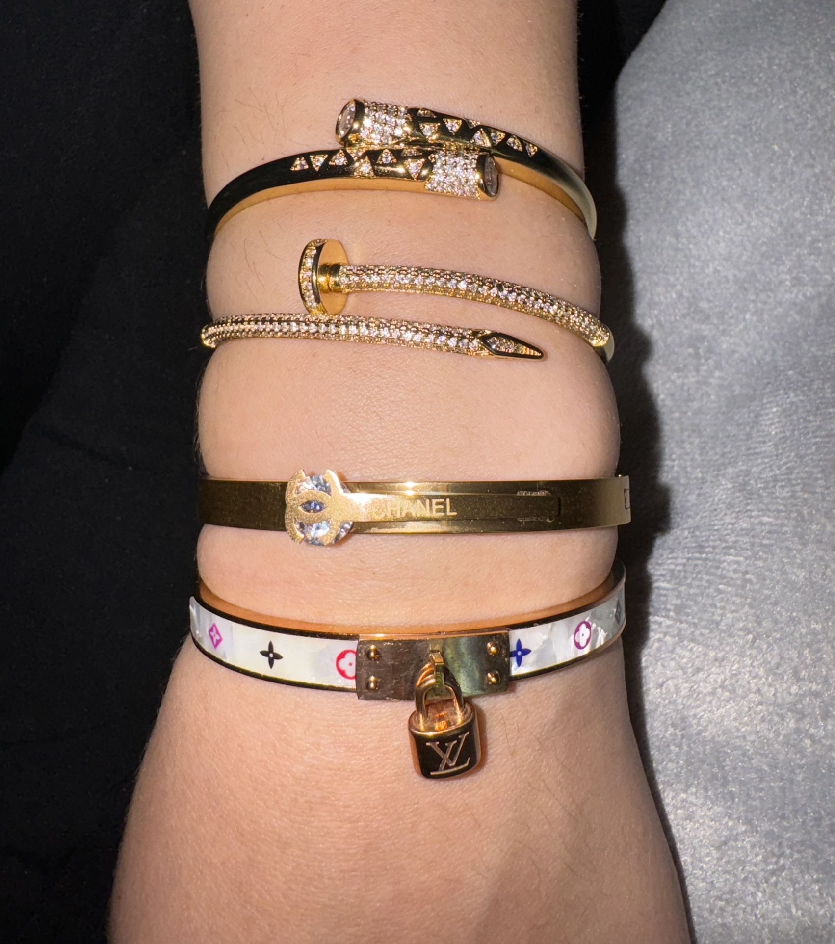 Bracelets Louis Vuitton And Chanel