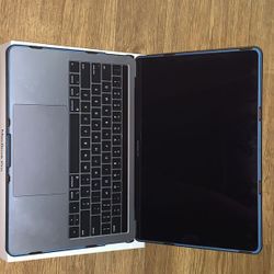Late 2019 MacBook Pro 13-inch Touch Bar