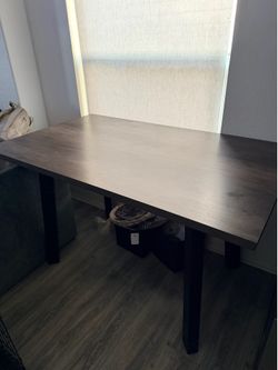 Kitchen table grey black
