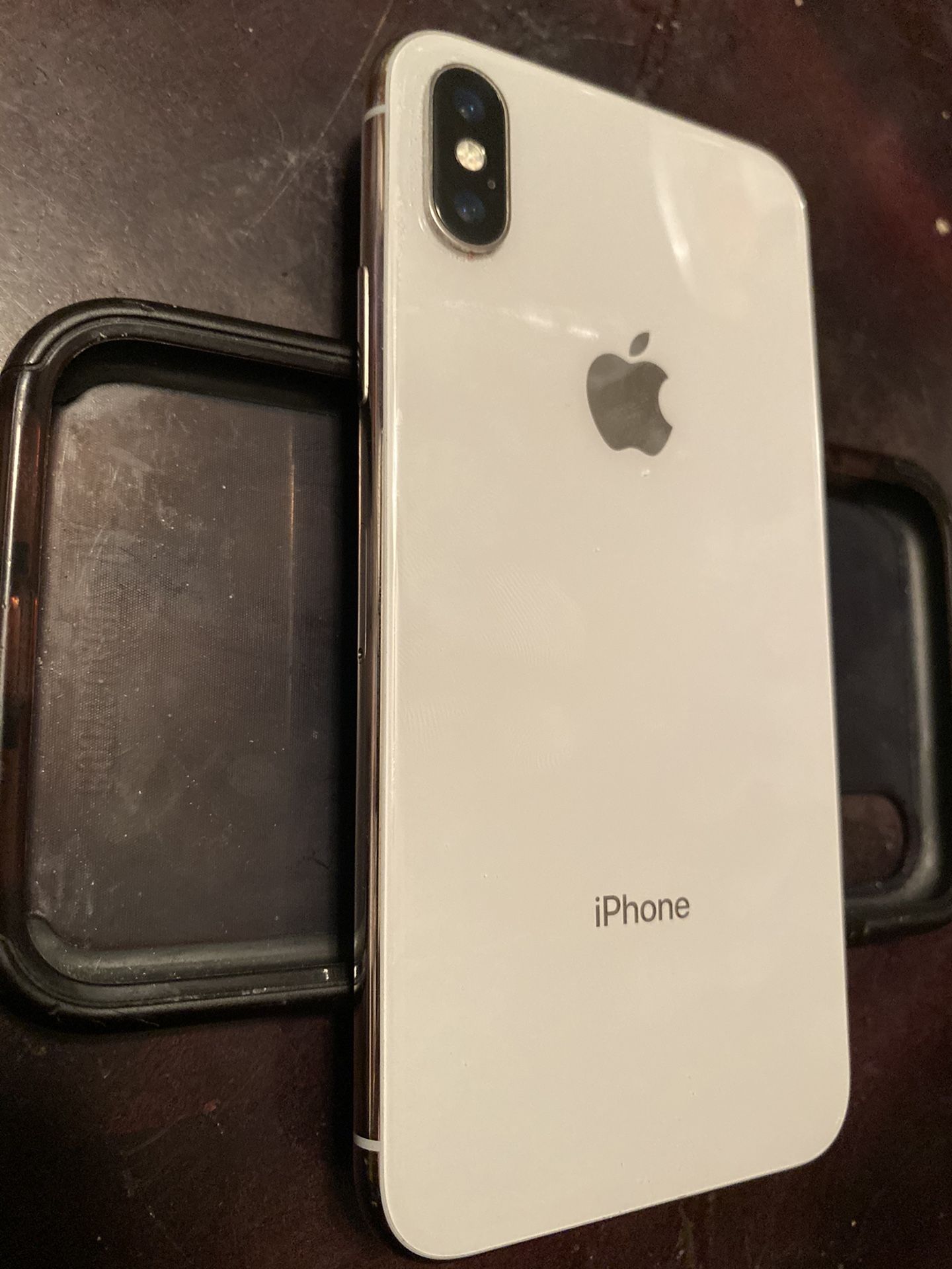 iPhone X. AT&T