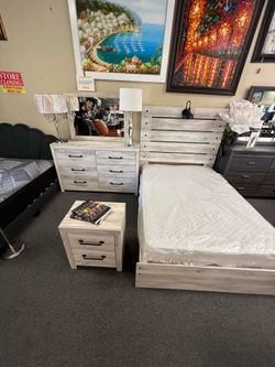 Full size 4 pc bedroom set