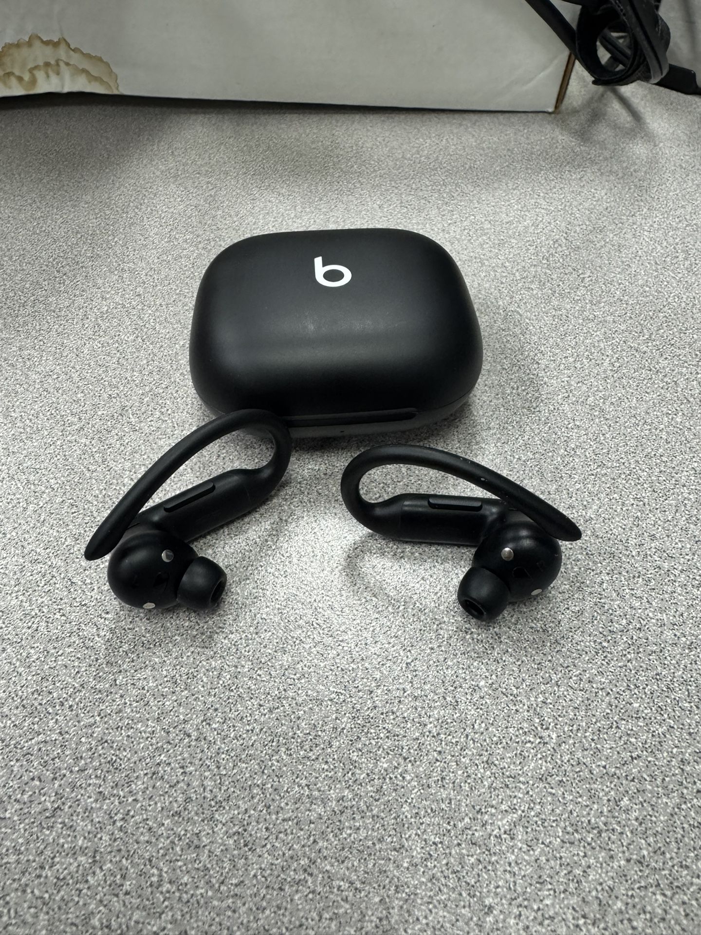 Powerbeats Pro 2