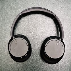 Sony Wireless Noise Cancelling Headphone