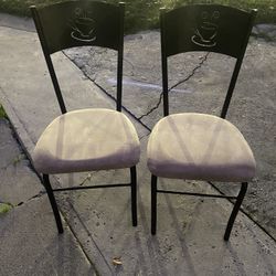2 Metal Chairs With Soft Seat Cofee Design