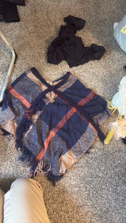 BCBGeneration poncho/cape