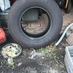 Chevy Tire  P265/70 R17