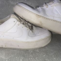 Nike Air Force 1 Low Triple White MEN’S SIZE 11
