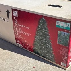 New Christmas Tree W/ Lights 