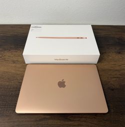 13" MacBook Air M1 8 Core*512GB SSD*8GB RAM