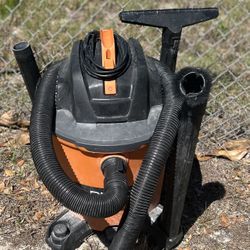 RIDGID 12 Gallon Wet Dry Vac