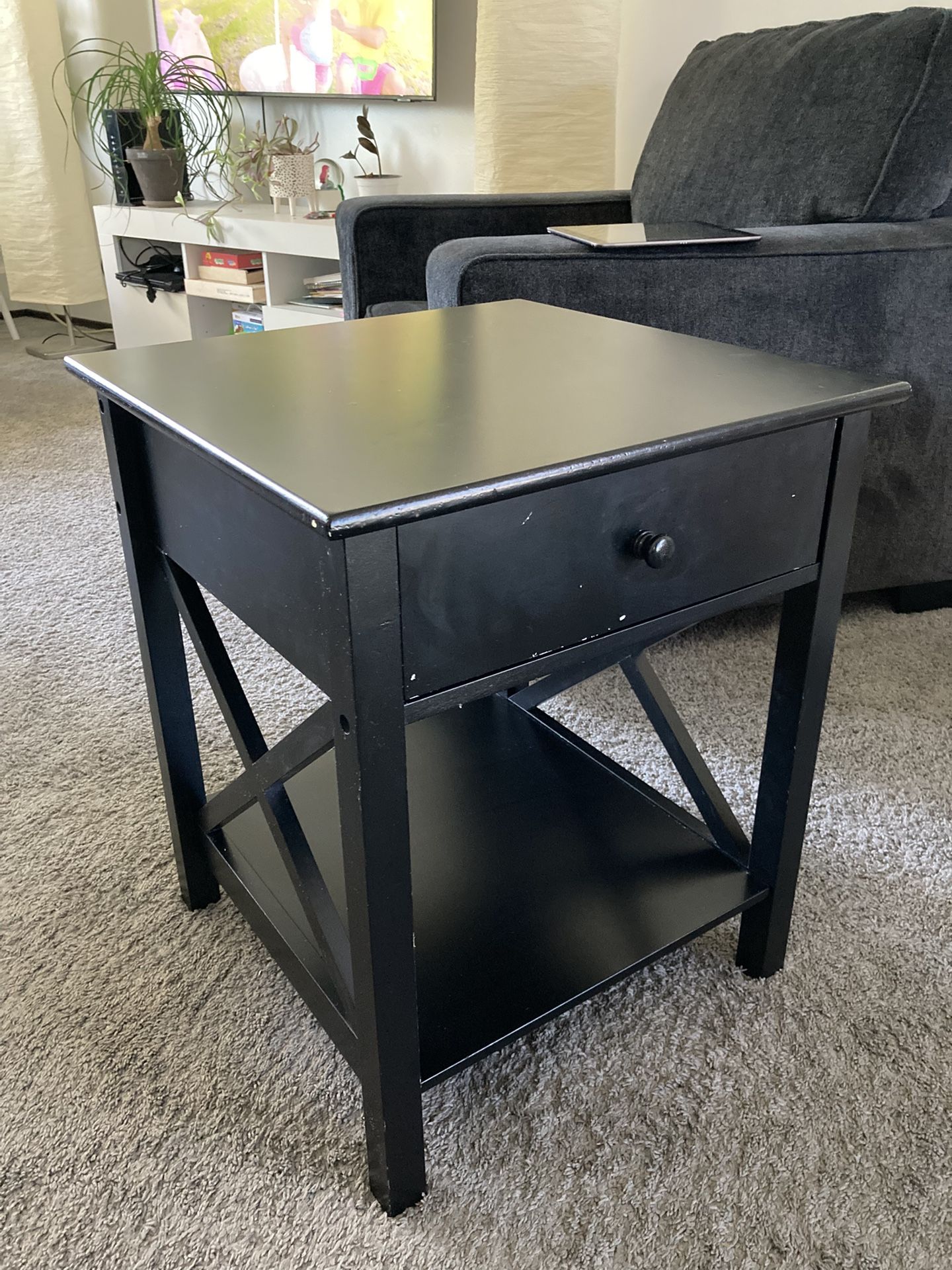 Night stand