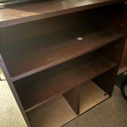 Bookcase (3 Shelves))
