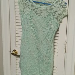 NOBO medium 7-9 mint green with floral lace mint green pattern over top silky under skirt