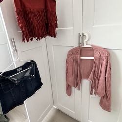 STAGECOACH MUSIC FESTIVAL OUTFITS!!! Fringe skirt, jacket, lace, 2 free people dresses