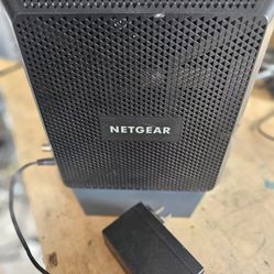 NETGEAR Nighthawk Cable Modem 