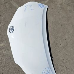 Toyota Sienna  Hood Oem  11 To 17